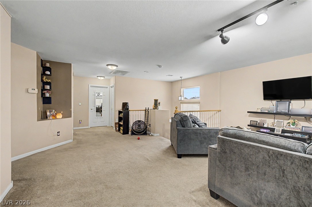 6017 Leaping Foal Street Property Photo 18