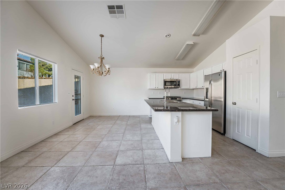 3317 Spinet Drive Property Photo 4