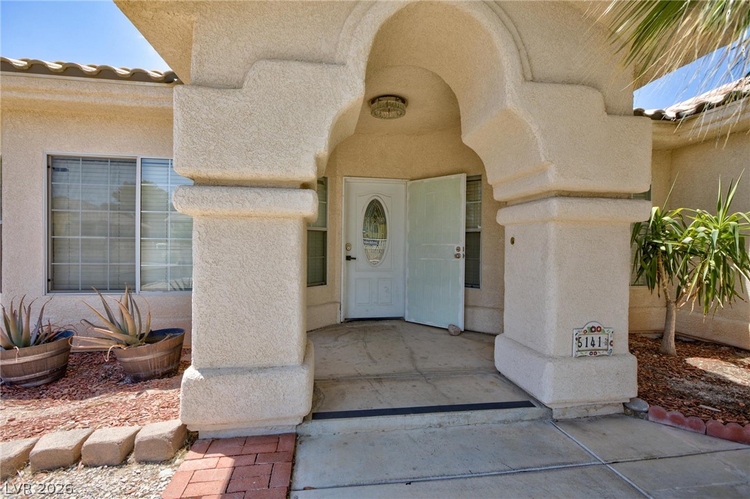 5141 Eldora Ave Property Photo 4