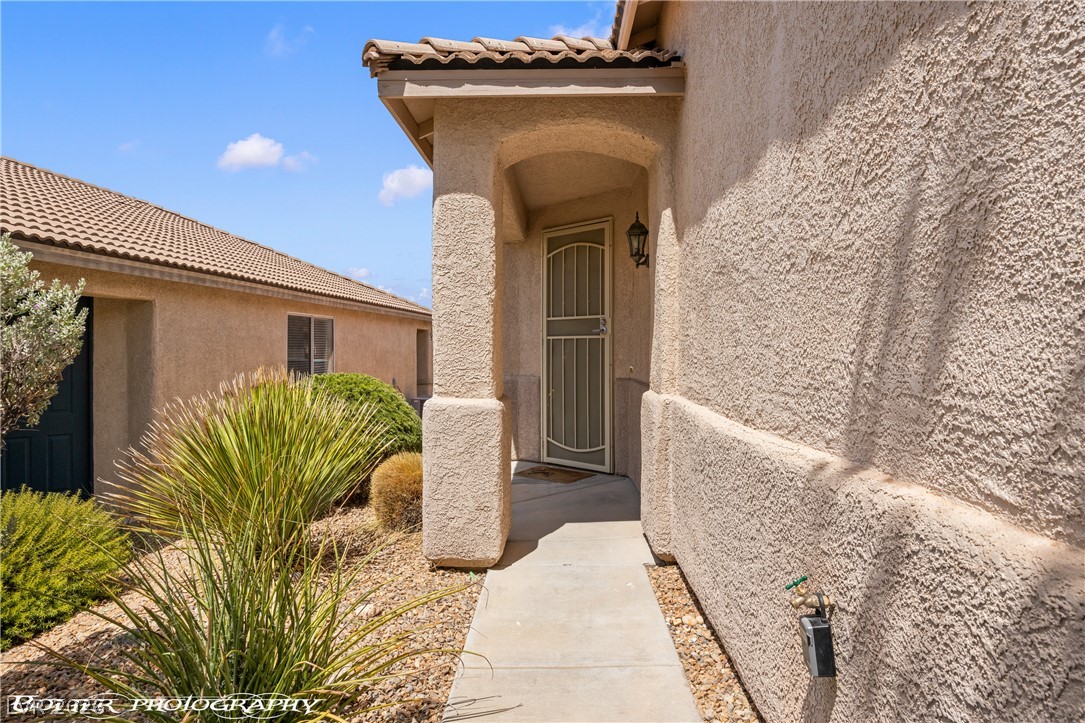 471 Canyon View Way Property Photo 8