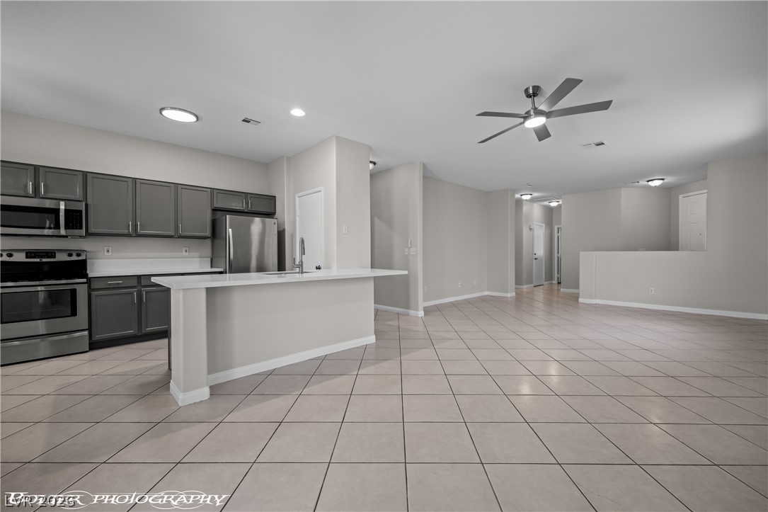 471 Canyon View Way Property Photo 17