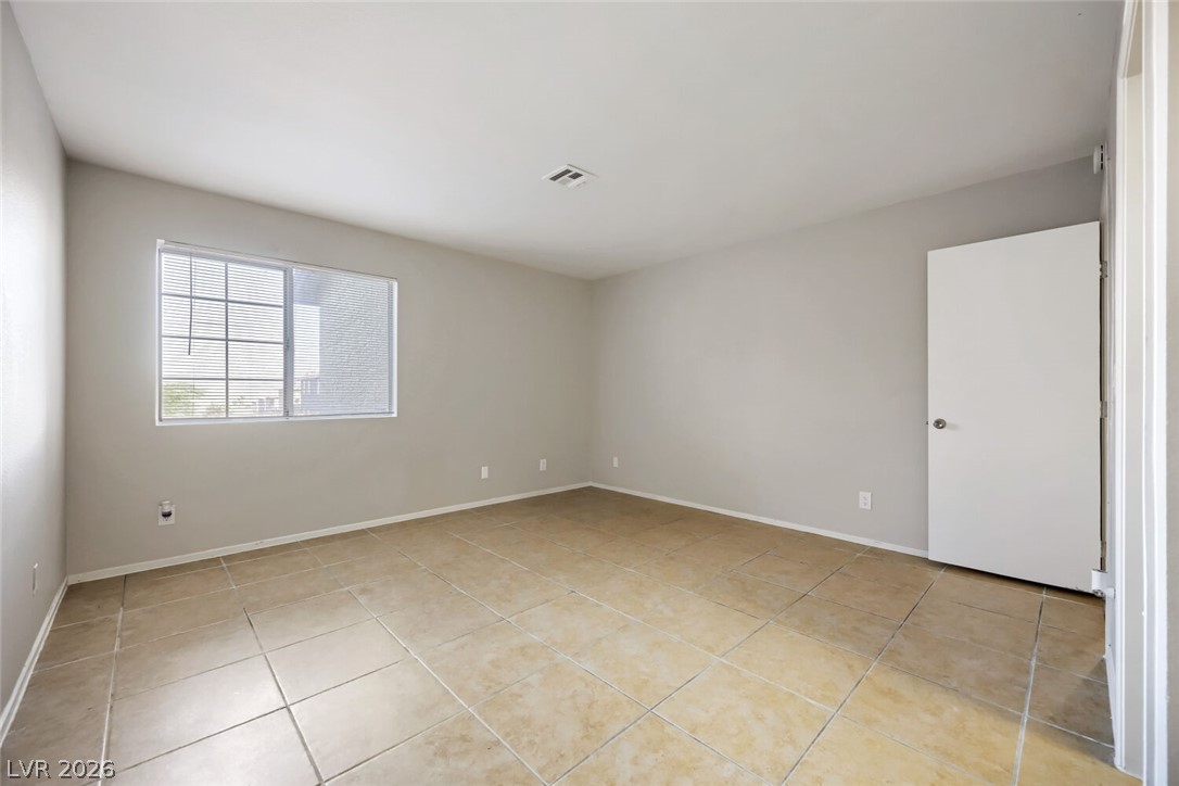 2247 Sierra Sunrise Street Property Photo 16