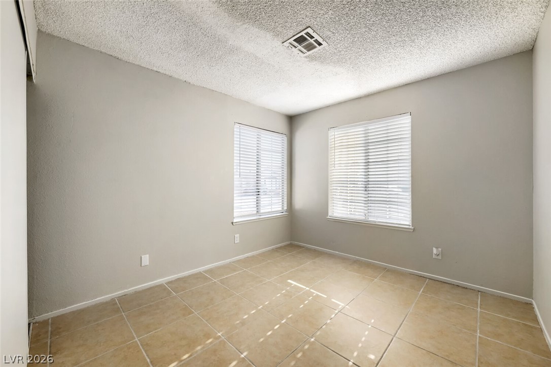 2247 Sierra Sunrise Street Property Photo 18