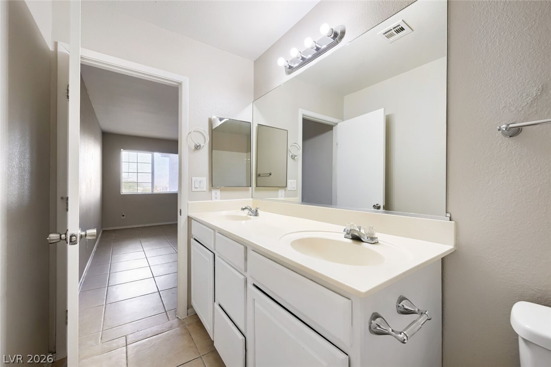 2247 Sierra Sunrise Street Property Photo 24