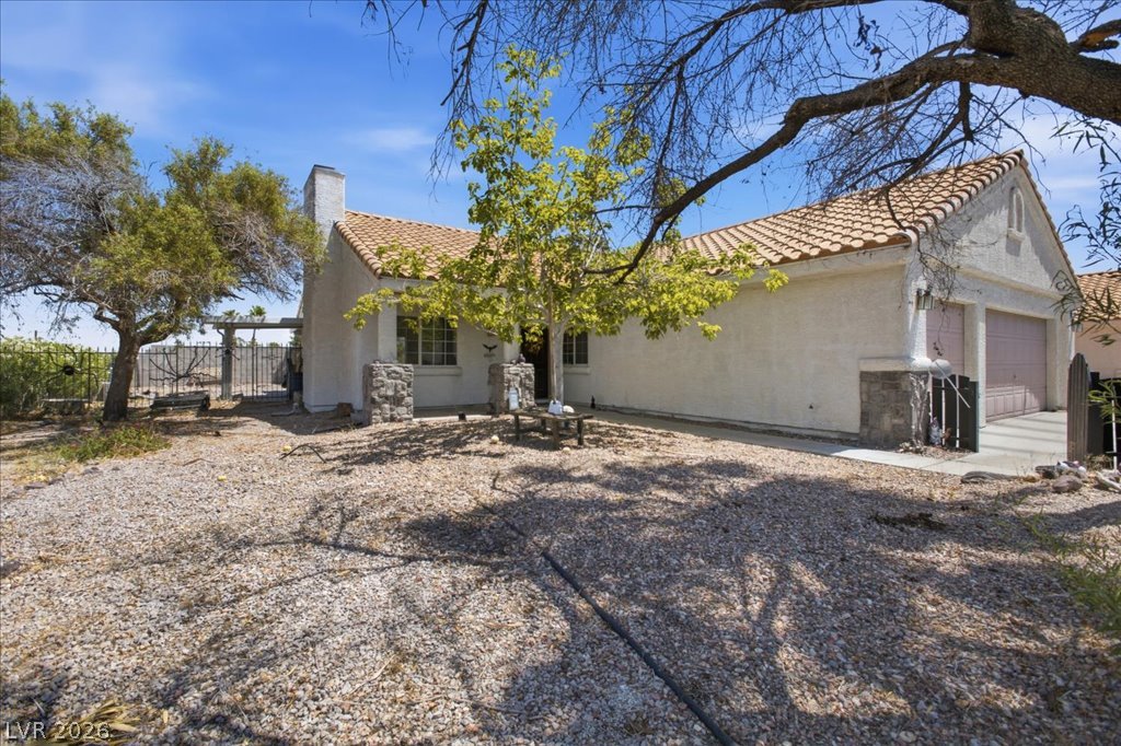 101 Aruba Isle Drive Property Photo 2