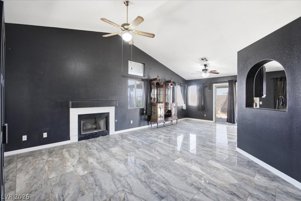 101 Aruba Isle Drive Property Photo 4