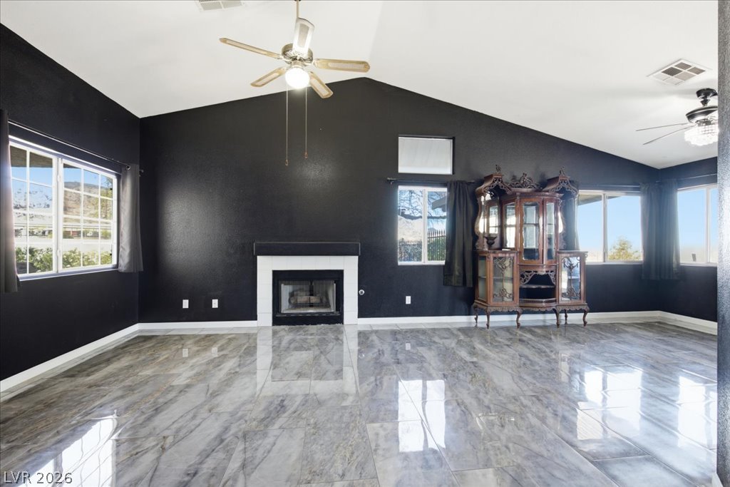 101 Aruba Isle Drive Property Photo 4