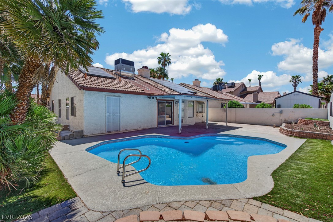 2609 Shakespeare Road Property Photo 1
