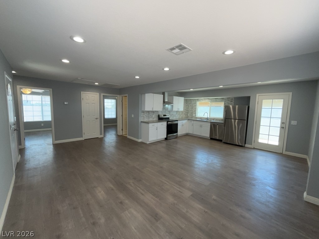 6 Brown Street Property Photo 2