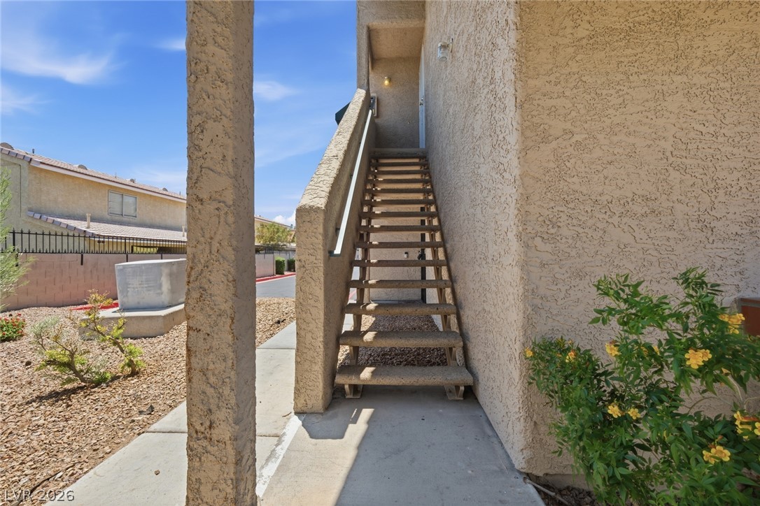 6750 Del Rey Avenue 233 Property Photo 2