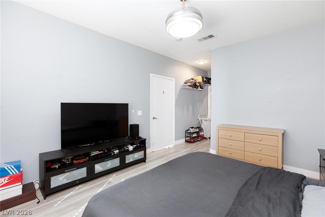 8725 West Flamingo Road 109 Property Photo 8