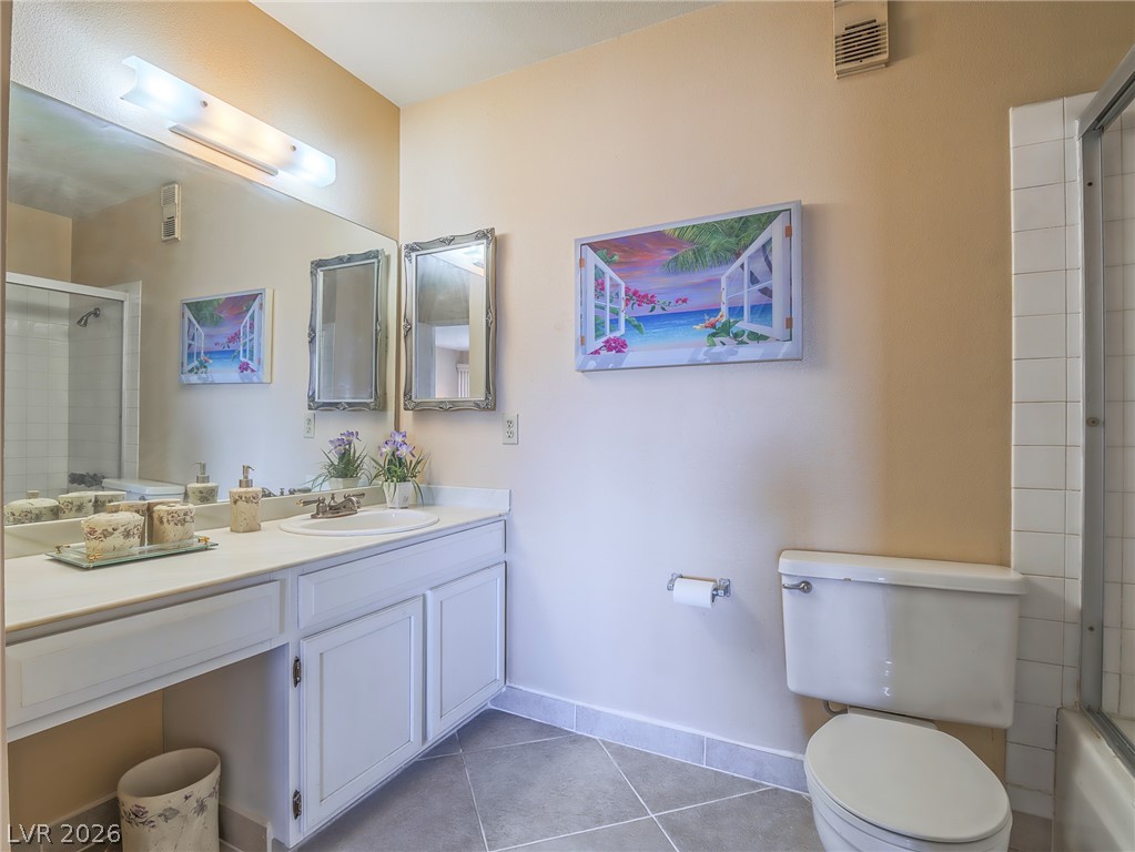 725 North Royal Crest Circle 231 Property Photo 12