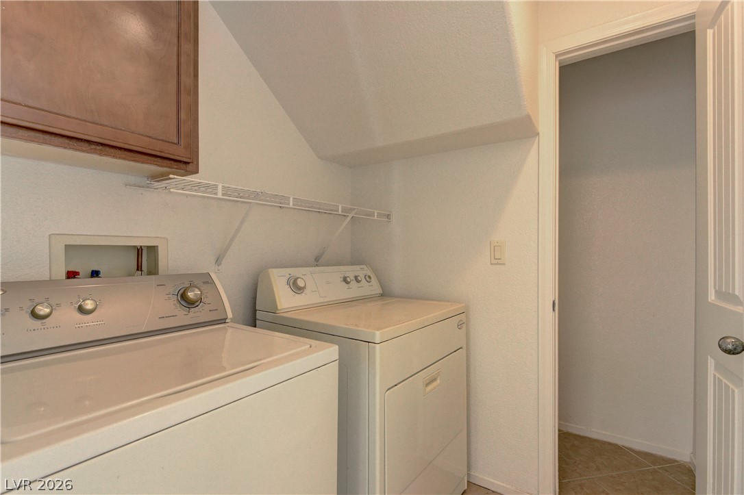 5536 Overlook Valley Street Property Photo 10