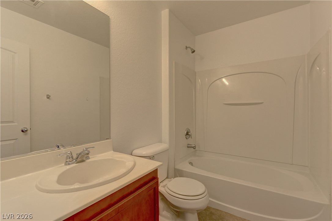 5536 Overlook Valley Street Property Photo 18
