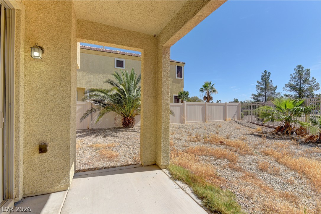 5536 Overlook Valley Street Property Photo 19