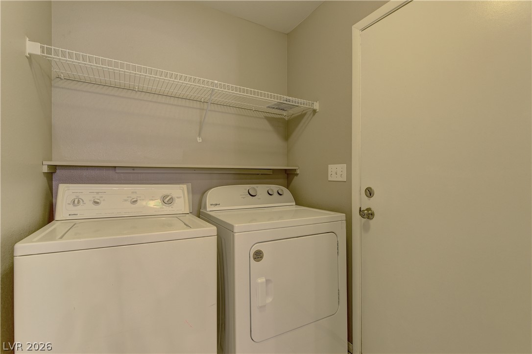 3950 South Sandhill Road 121 Property Photo 12