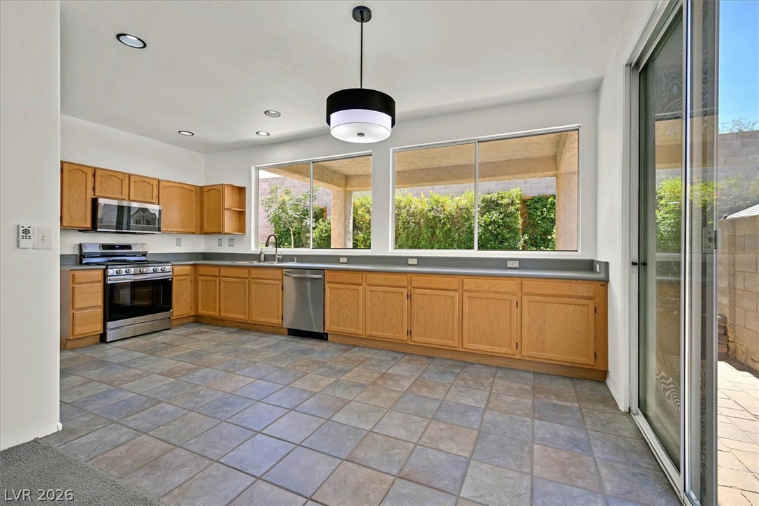 1709 Talon Avenue Property Photo 8