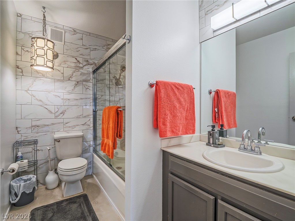 730 Royal Crest 422 Property Photo 18