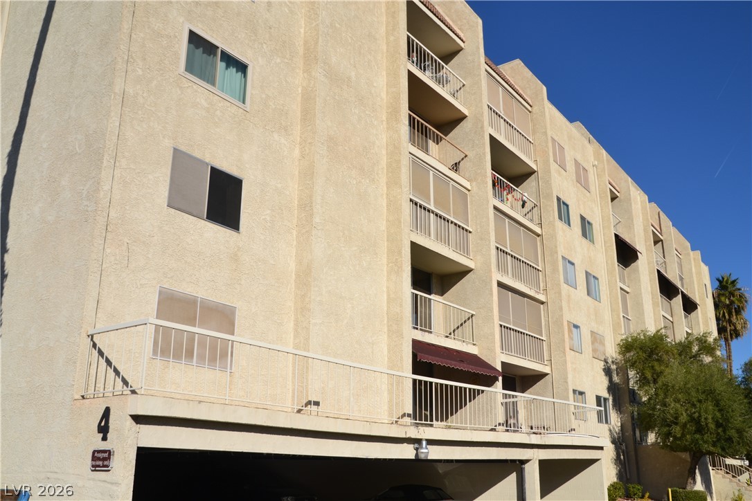 730 Royal Crest 422 Property Photo 23