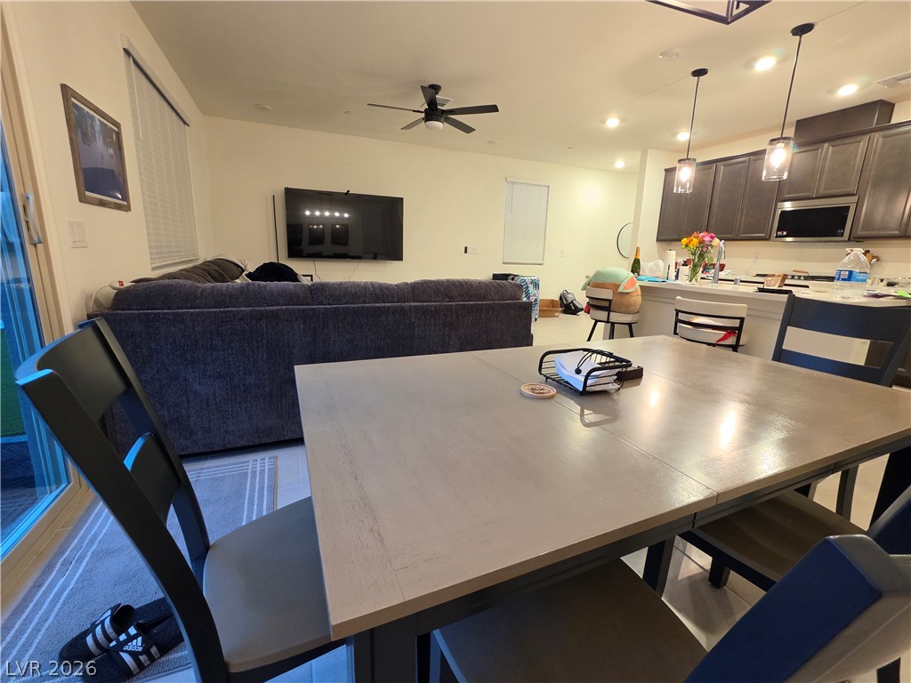 1593 Crowned Eagle Street Property Photo 11