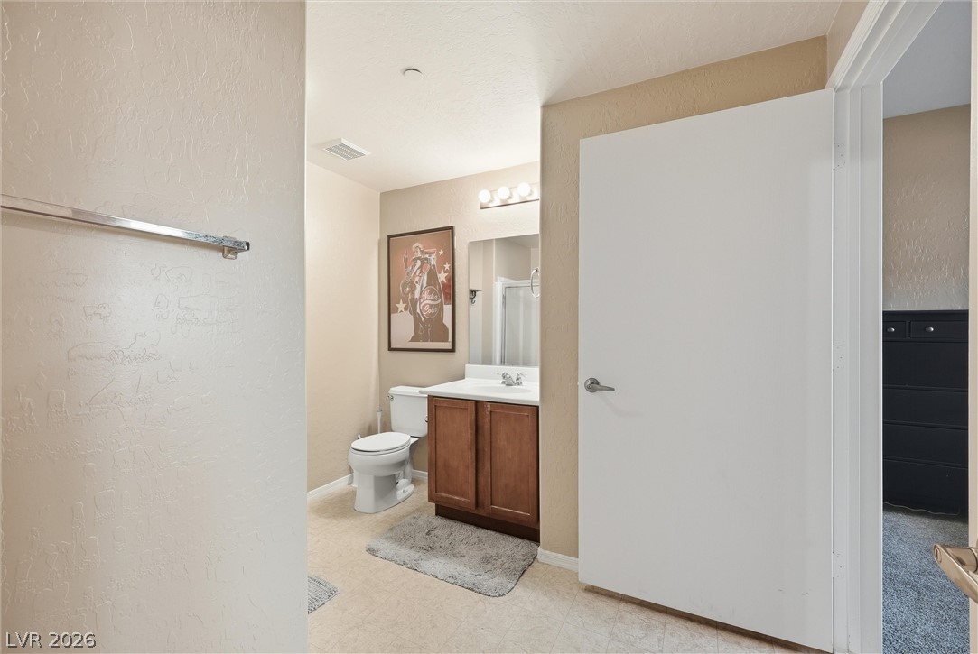 6868 Sky Pointe Drive 1053 Property Photo 12