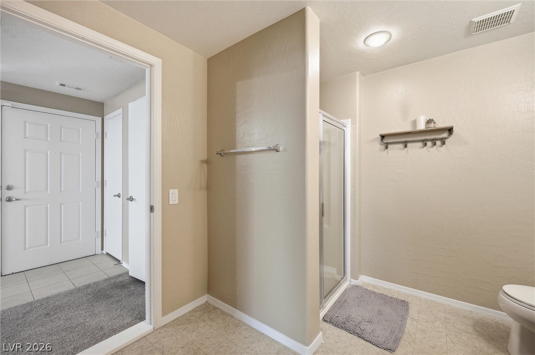 6868 Sky Pointe Drive 1053 Property Photo 13