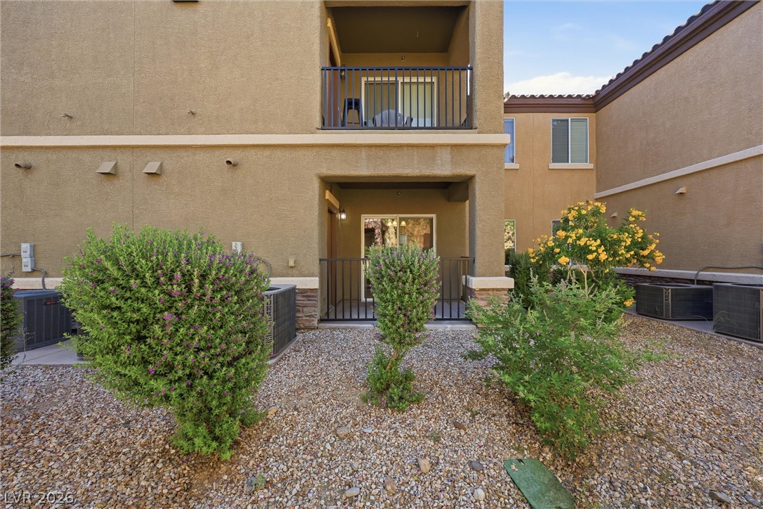 6868 Sky Pointe Drive 1053 Property Photo 17