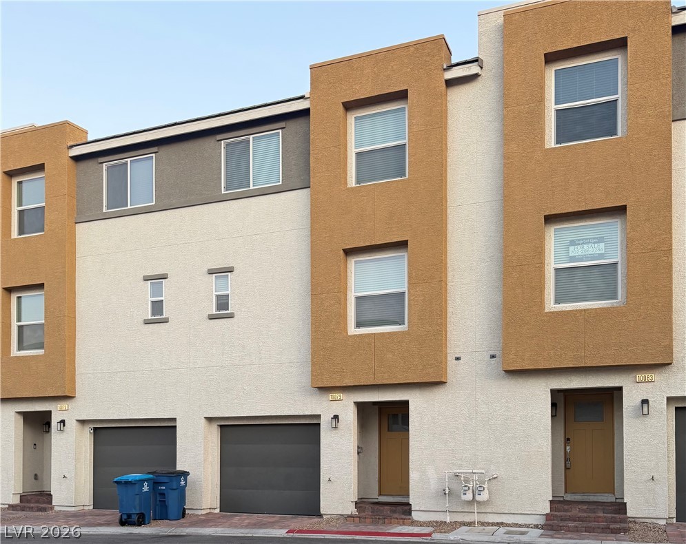 10079 Vibrant Moon Avenue Property Photo 1