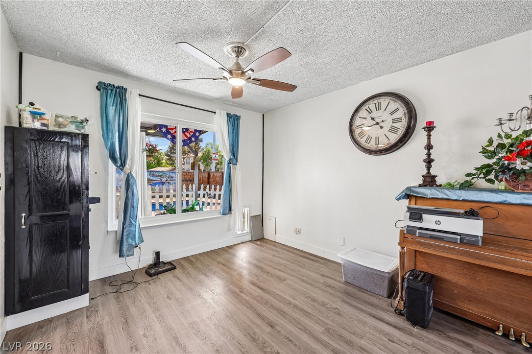 6833 High Bluff Way Property Photo 12