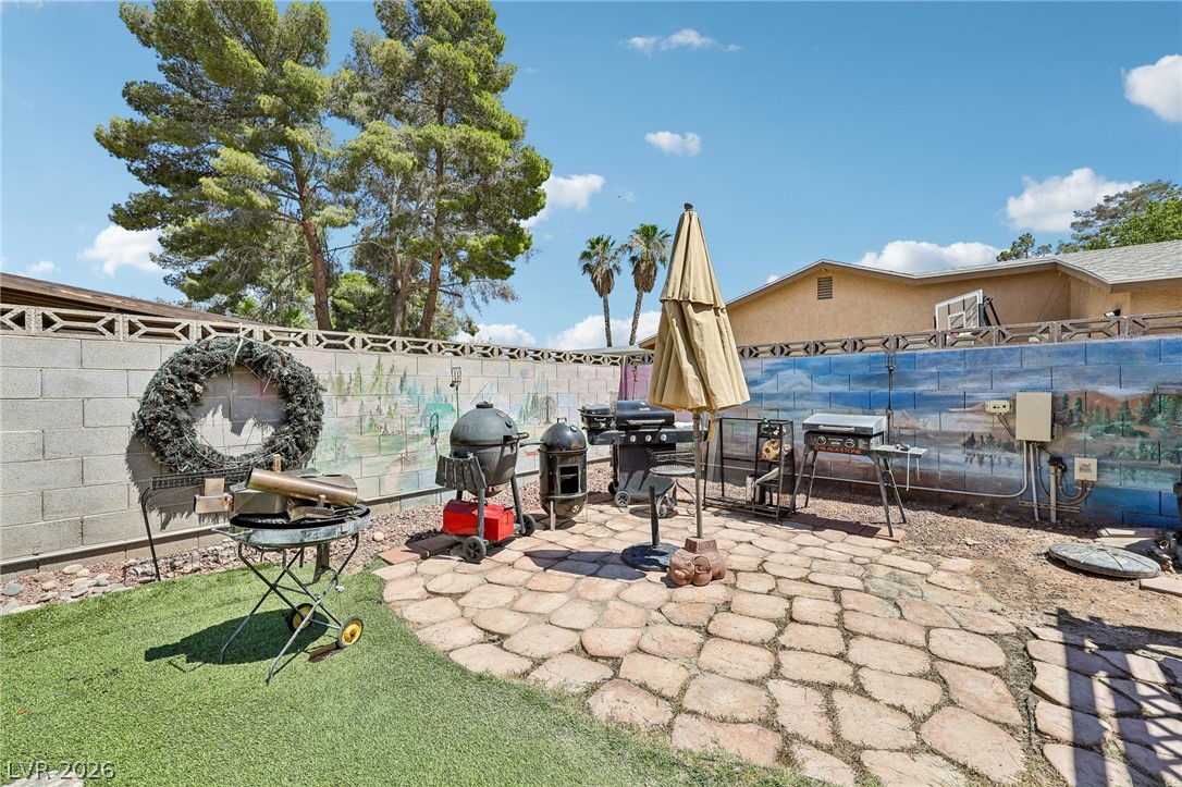 6833 High Bluff Way Property Photo 39
