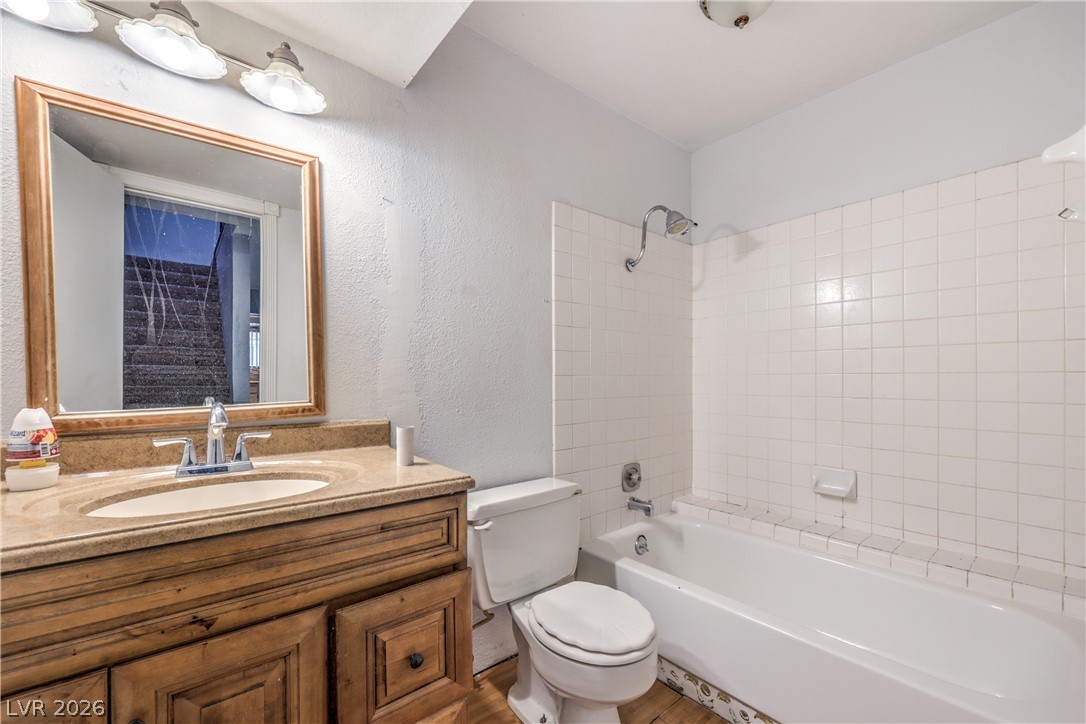 3333 Racquet Street Property Photo 17