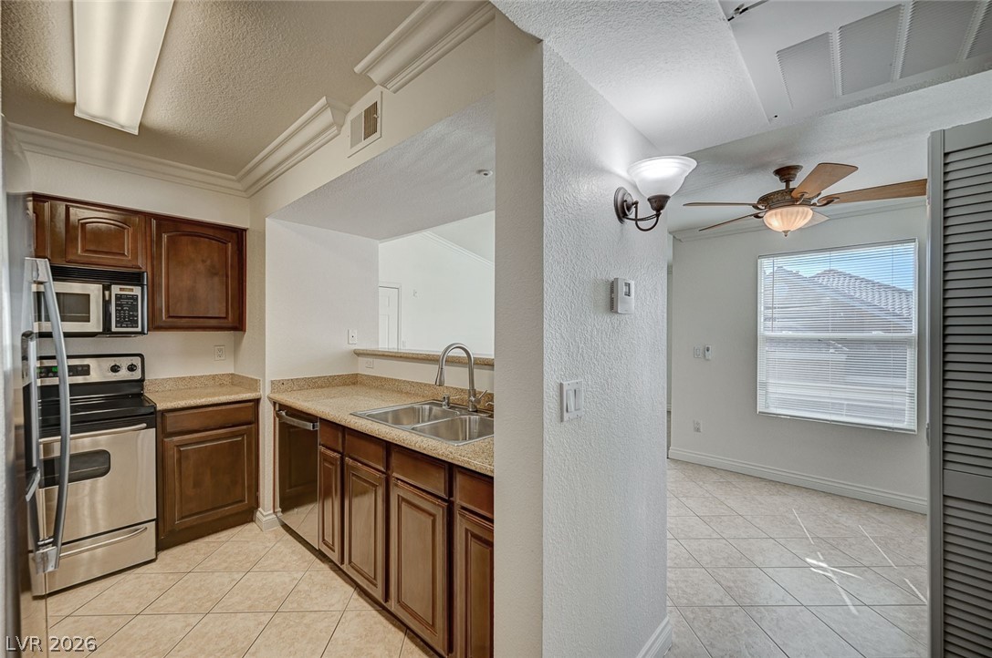 8101 West Flamingo Road 2109 Property Photo 2