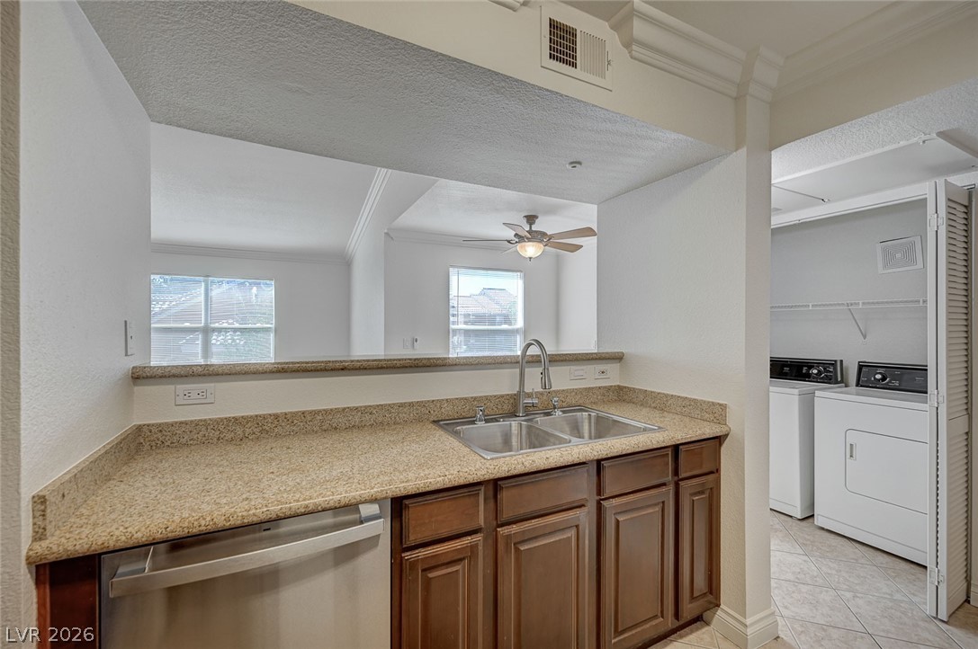8101 West Flamingo Road 2109 Property Photo 3