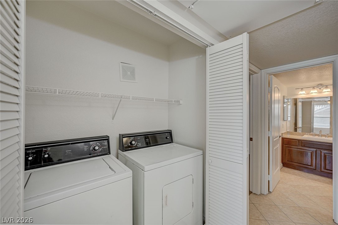 8101 West Flamingo Road 2109 Property Photo 19