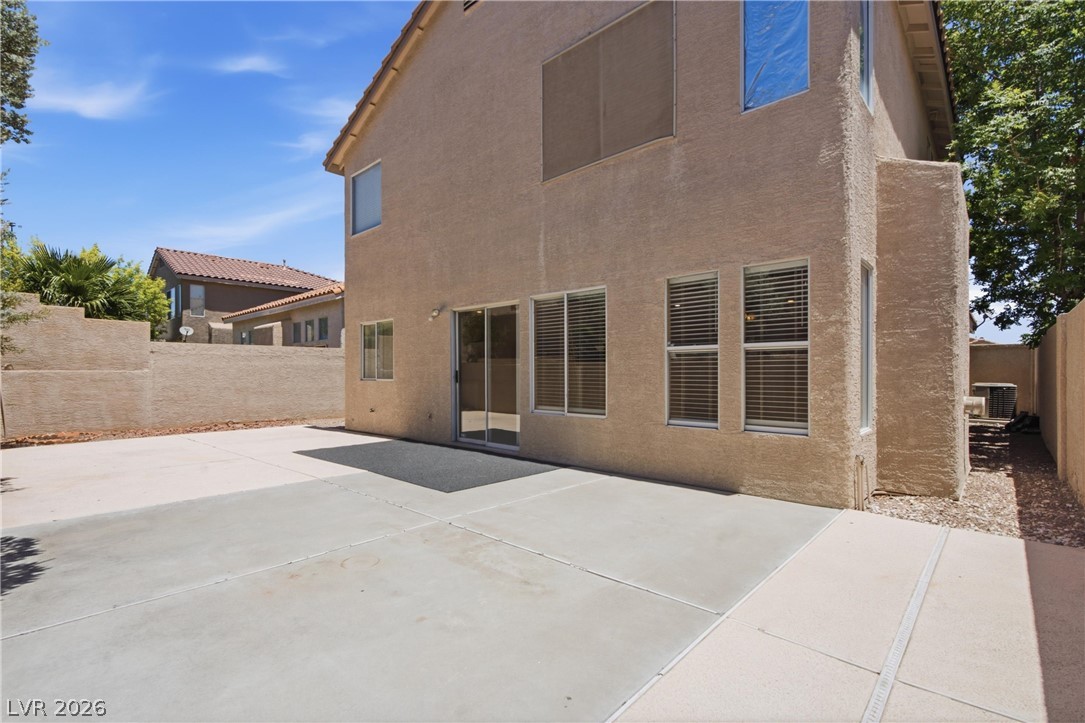 5 Spur Cross Circle Property Photo 6