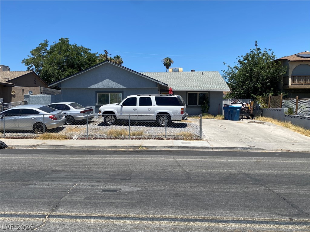 2901 Searles Avenue Property Photo 1