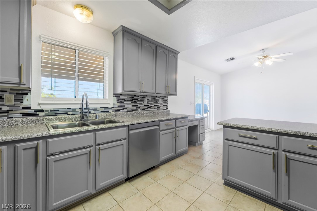 2620 Sagebrush Avenue Property Photo 15
