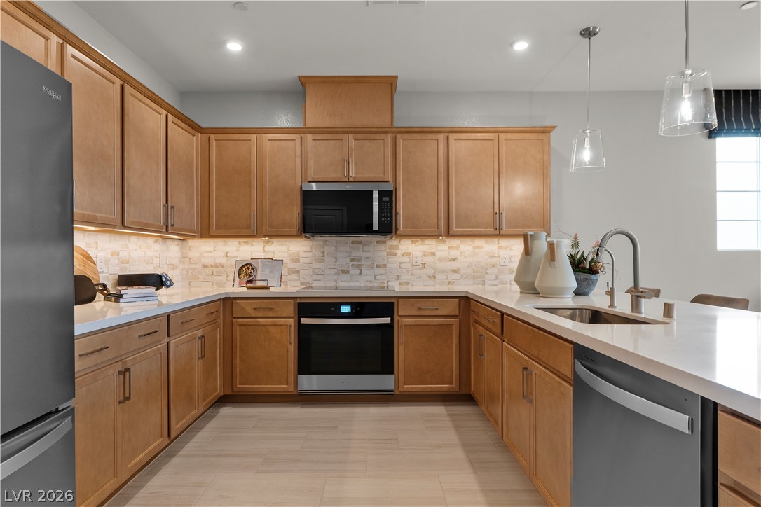 5639 Amethyst Valley Street Property Photo 6