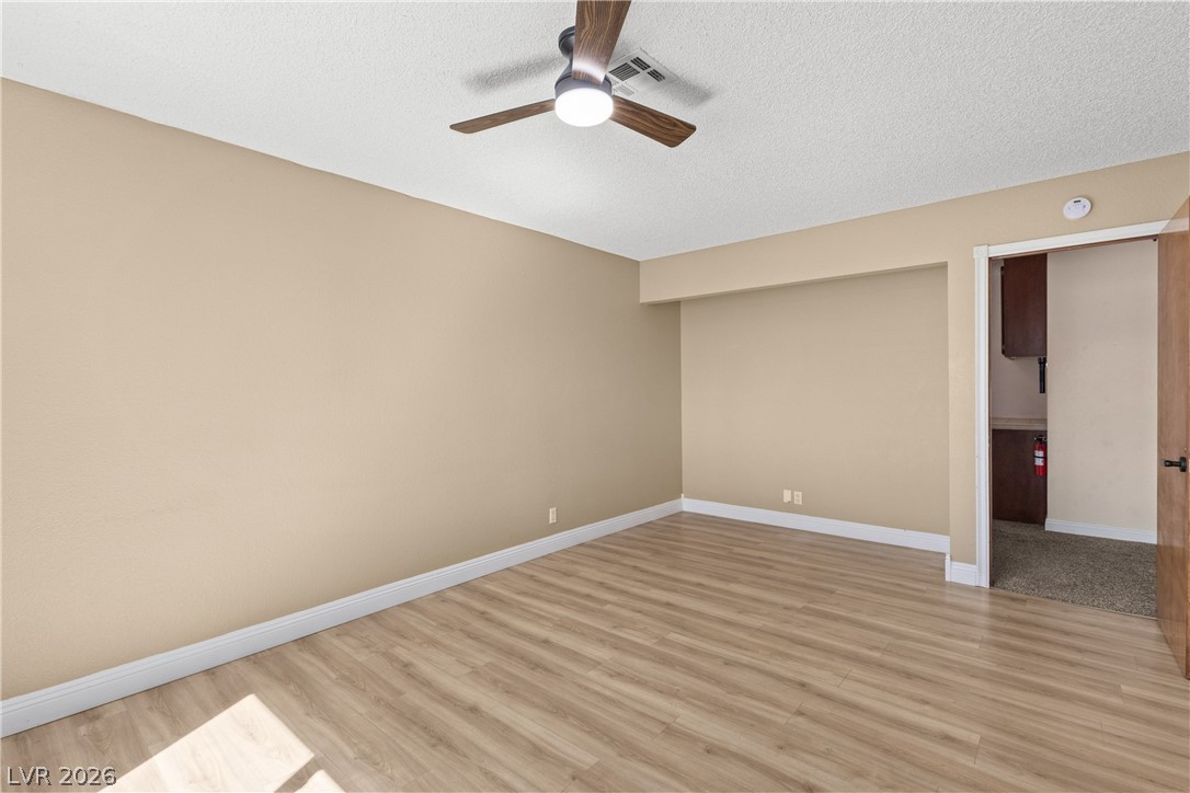 9105 Safeport Cove Court Property Photo 25