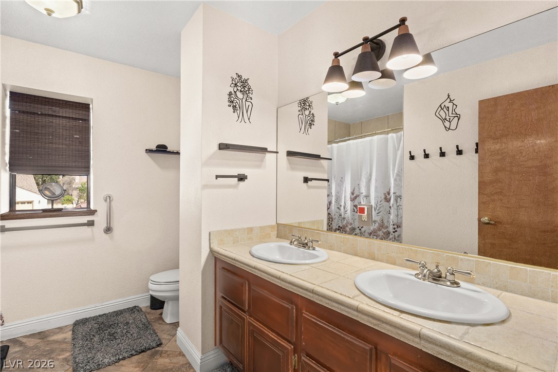 9105 Safeport Cove Court Property Photo 30