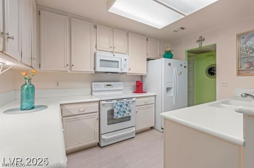 3255 Liahona Way Property Photo 6