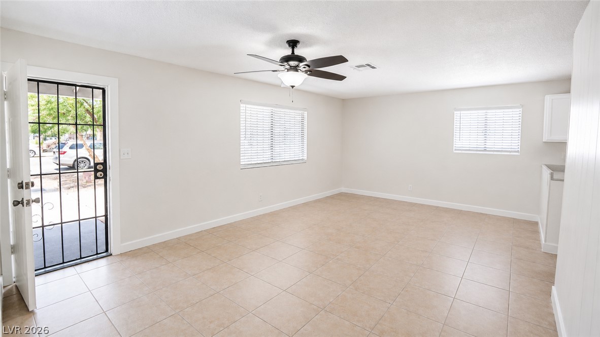 2870 South Sandhill Road Property Photo 42