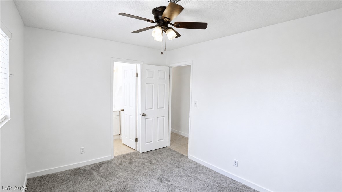 2870 South Sandhill Road Property Photo 55