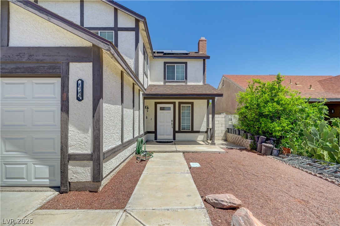 6348 Copperfield Avenue Property Photo 3