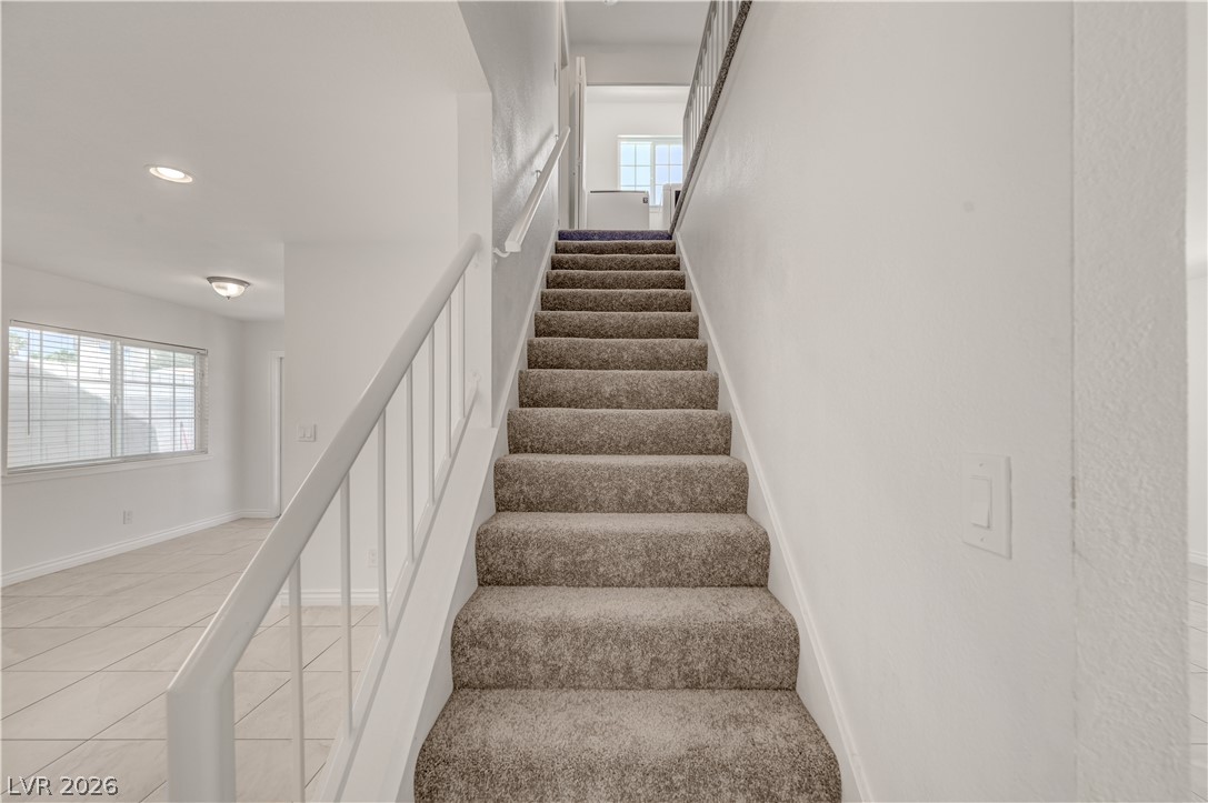 6348 Copperfield Avenue Property Photo 18