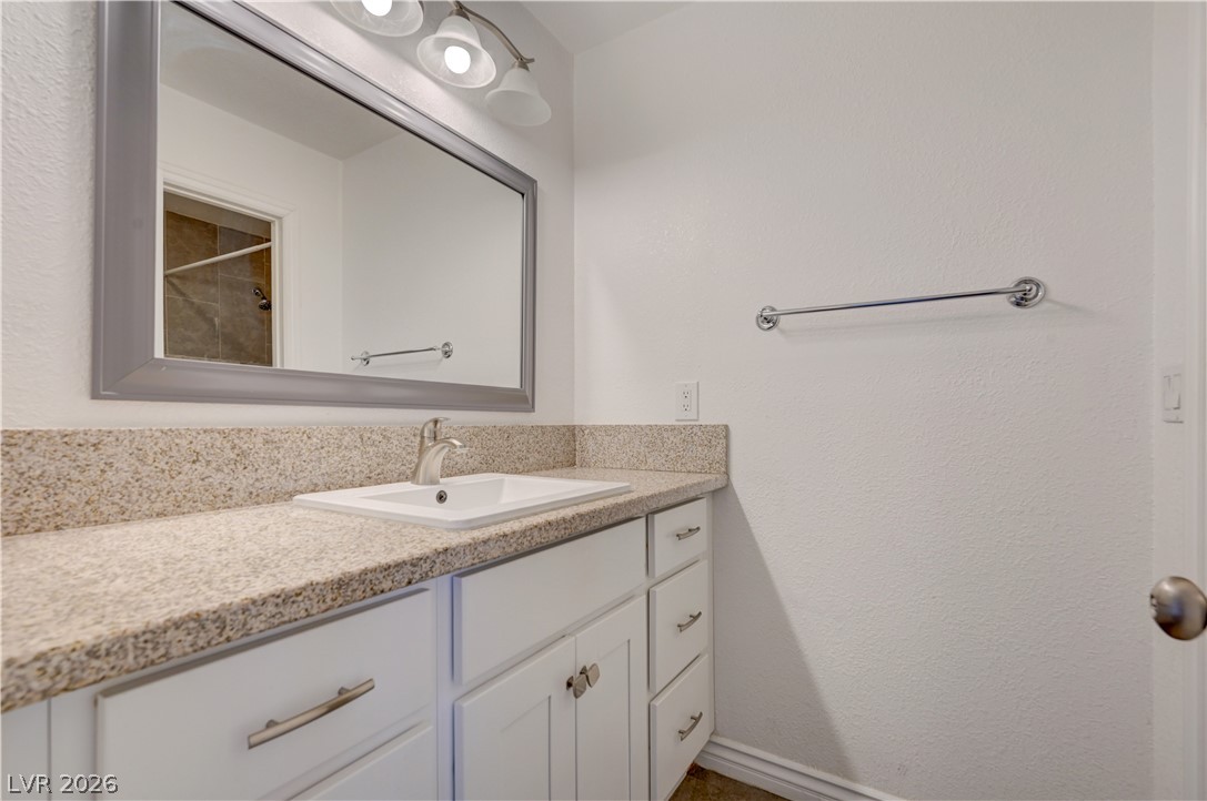 6348 Copperfield Avenue Property Photo 40
