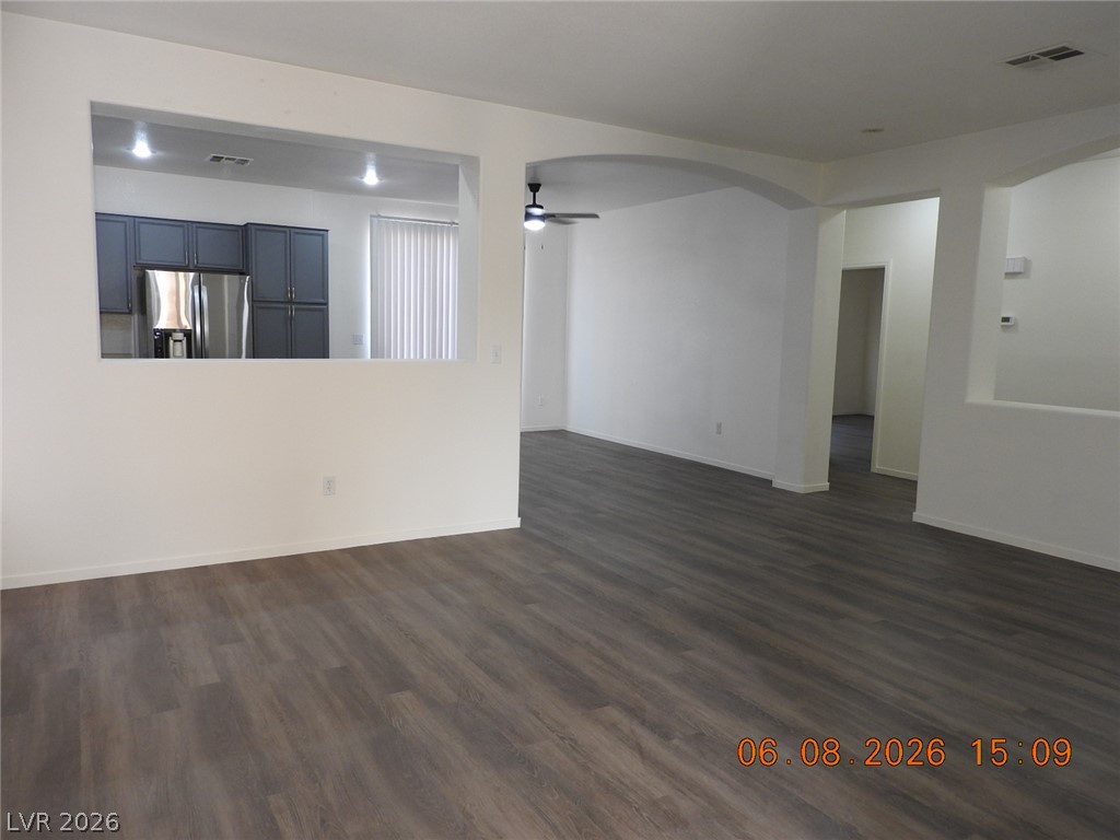 5318 Spring Canyon Street Property Photo 3