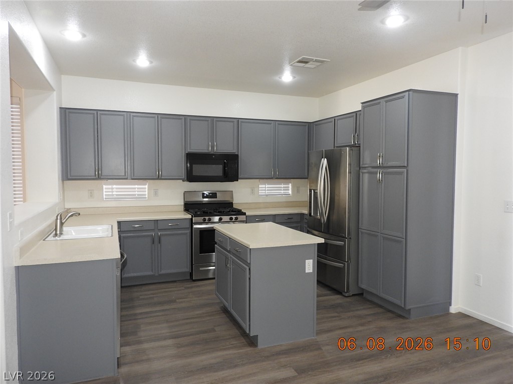 5318 Spring Canyon Street Property Photo 7
