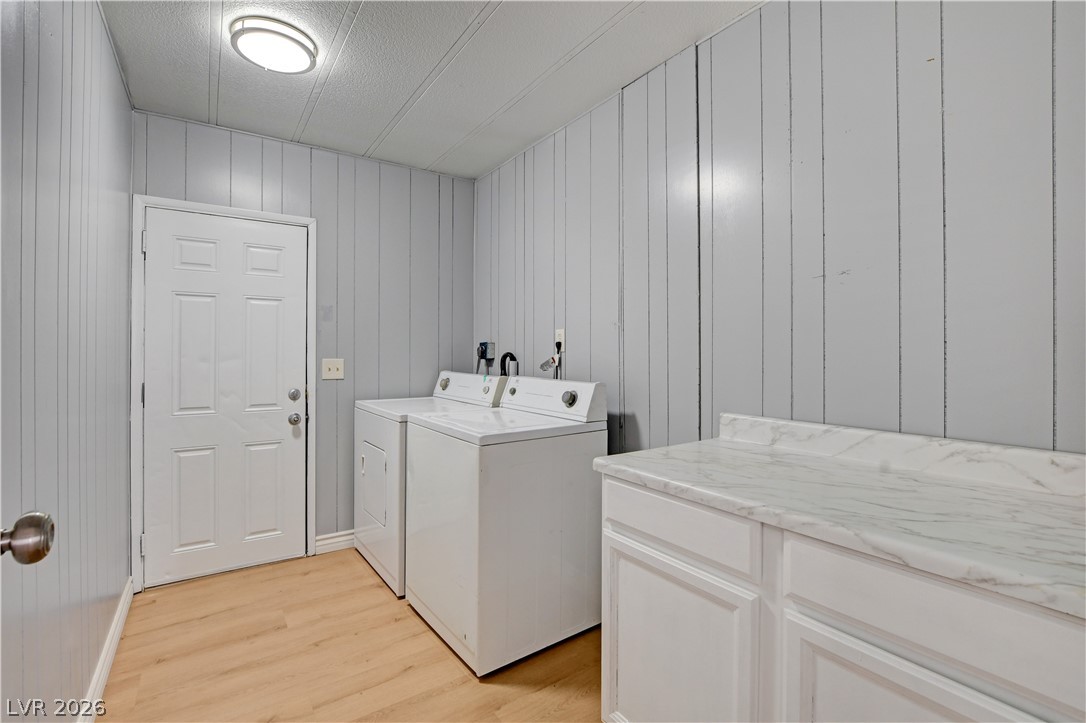 3430 Isle Royale Drive Property Photo 23