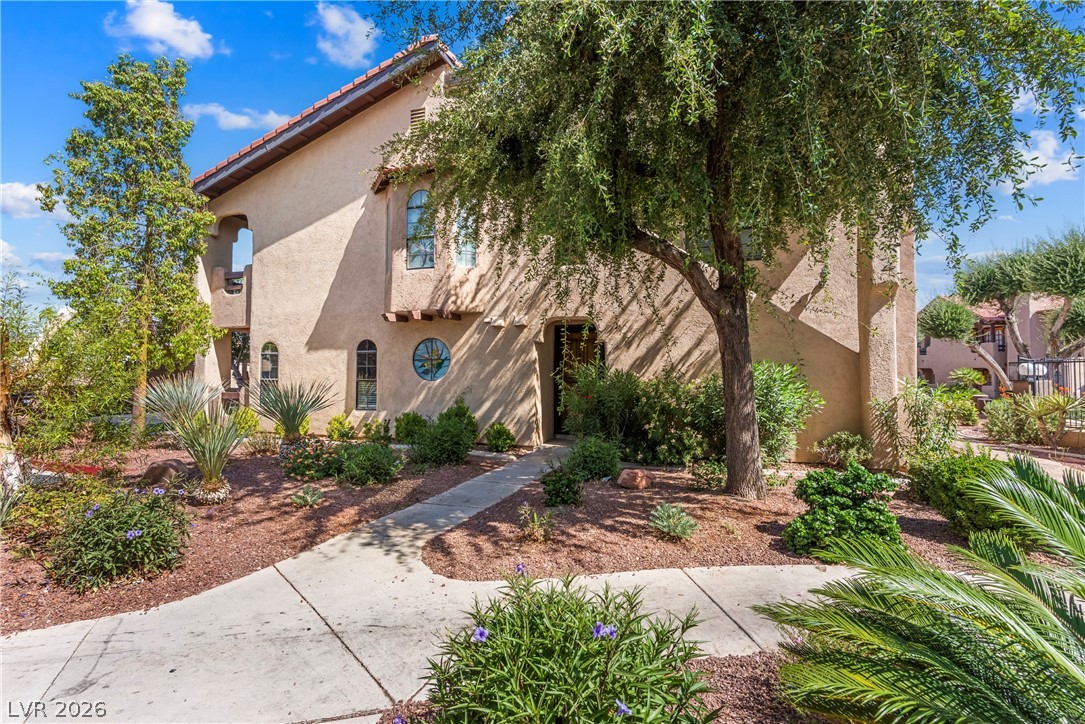4068 Crete Lane A Property Photo 2